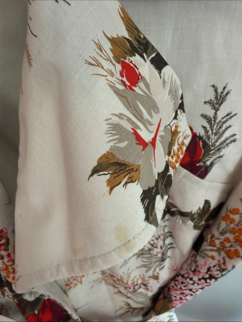 Laundry By Shelli Segal Beige Midi Shirt Dress with Red Floral Print - Picture 3 of 4